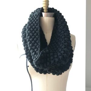 Infinity knit scarf